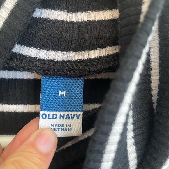 Striped turtle neck - Picture 2 of 2